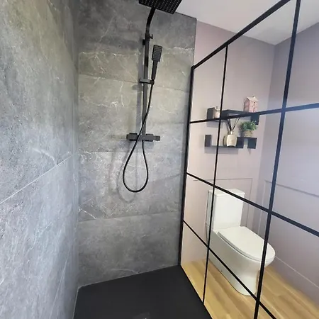 Rose Meadow Apartment